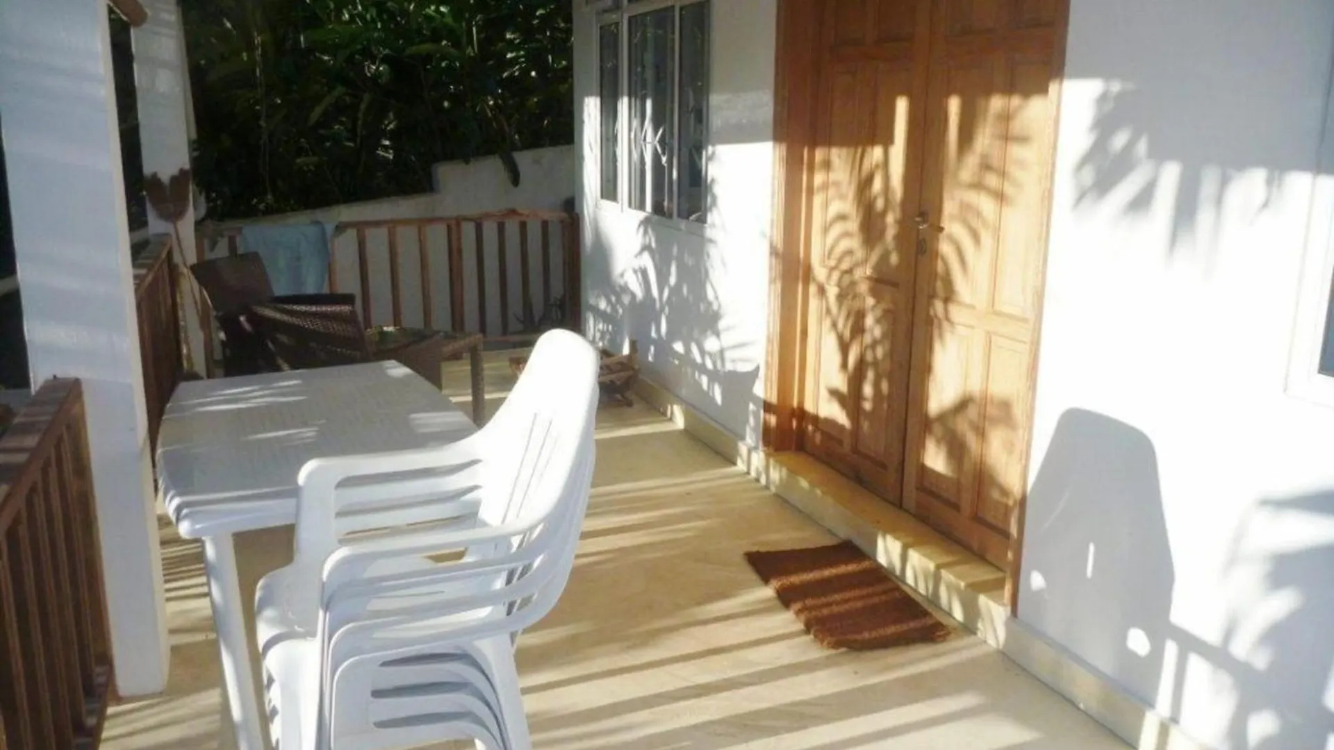 Eine Apartmentwohnung Mit Balkon Oder Terrasse Und Meerblick Oder Panoramablick Beau Vallon  Beau Vallon (Mahe)